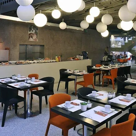 Design Metropol 4*