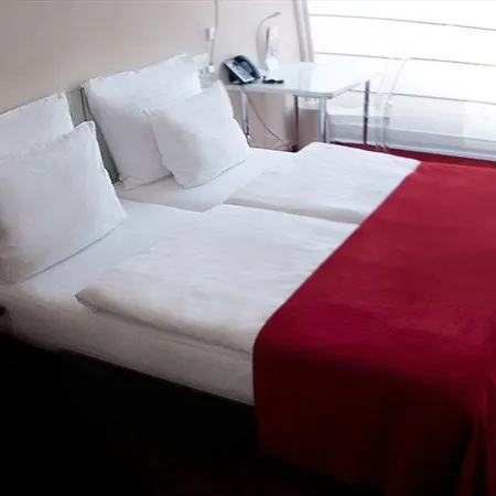 Metropol Design Old Town Hotel 4*