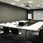 Metropol Design Old Town 4*