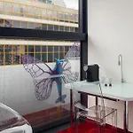 Metropol Design Old Town Otel 4*