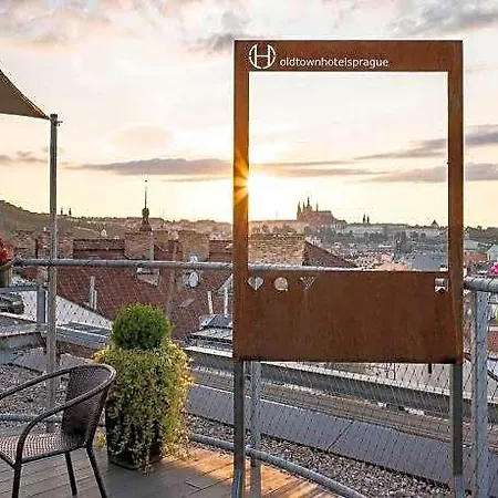 Hotel Metropol Design Old Town 4*