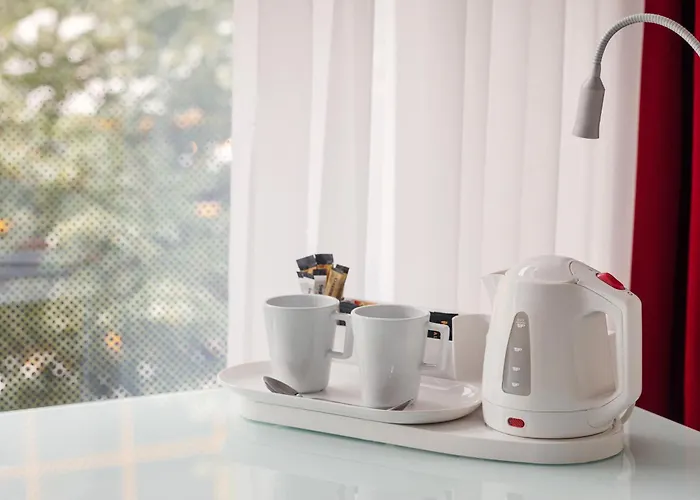 Metropol Design Old Town 4*