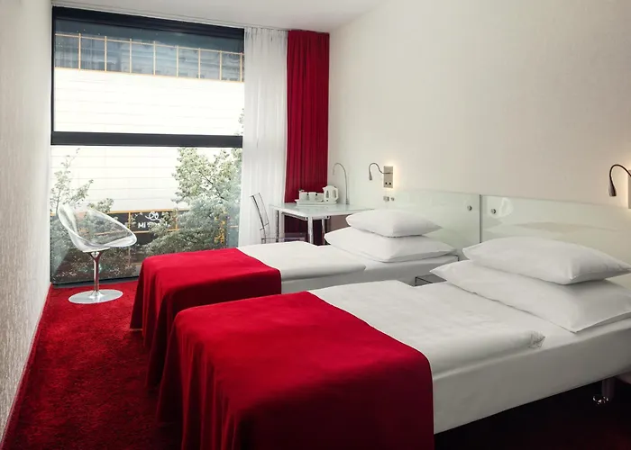 Hotel Metropol Design Old Town 4*