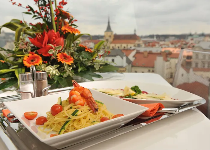 Hotel Metropol Design Old Town 4*
