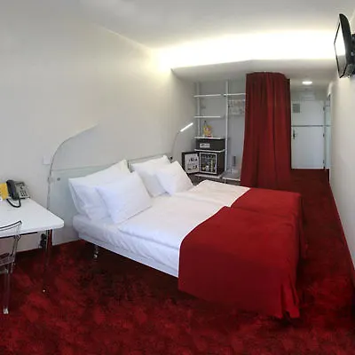 Metropol Design Old Town