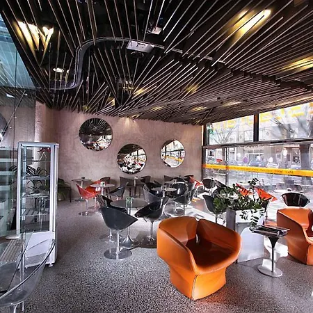 Metropol Design Old Town 호텔