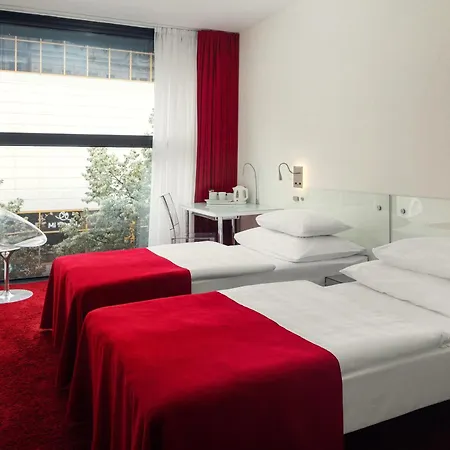 호텔 Metropol Design Old Town 4*