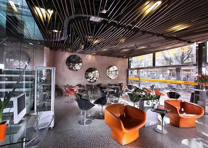 Metropol Design Old Town 호텔