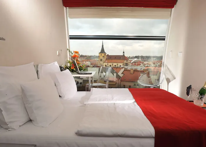 호텔 Metropol Design Old Town 4*
